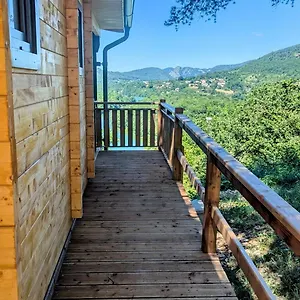 cabanes-et-lodges-du-belvedere.hotels-rhonealpes.com/