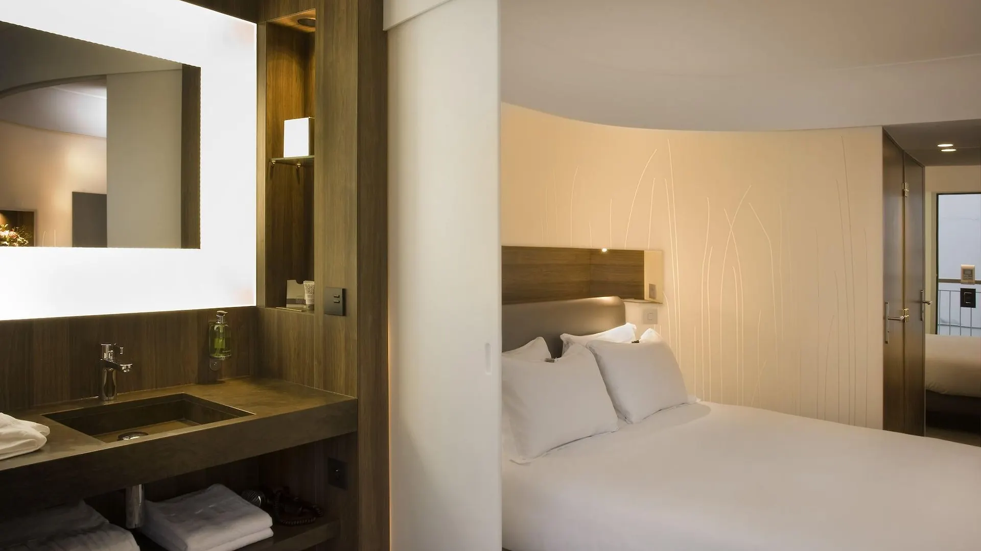 Hotel Jules & Jim Paris 4*,