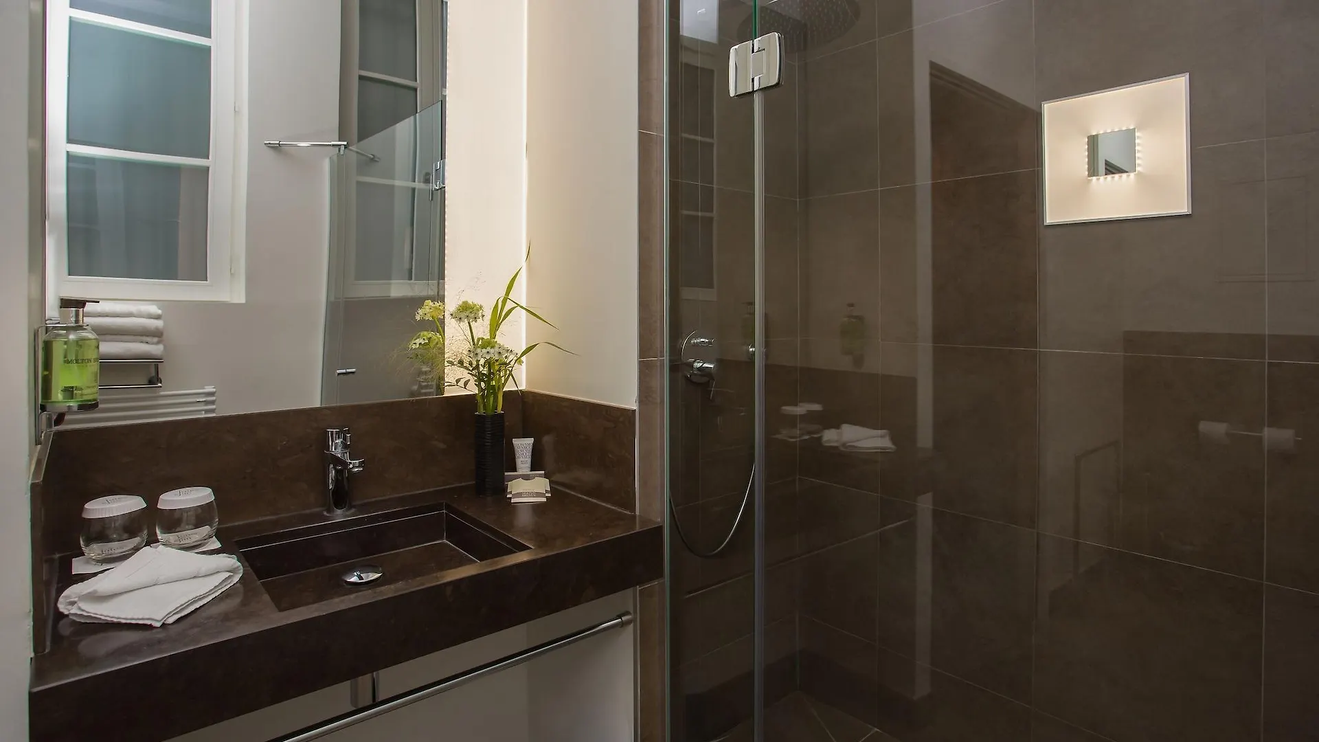 Hotel Jules & Jim Paris